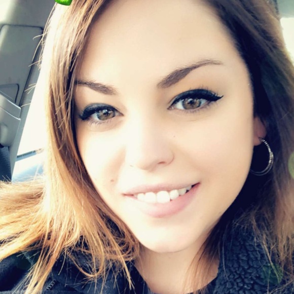 Meet the Posher Other - Meet your Posher, Jillian